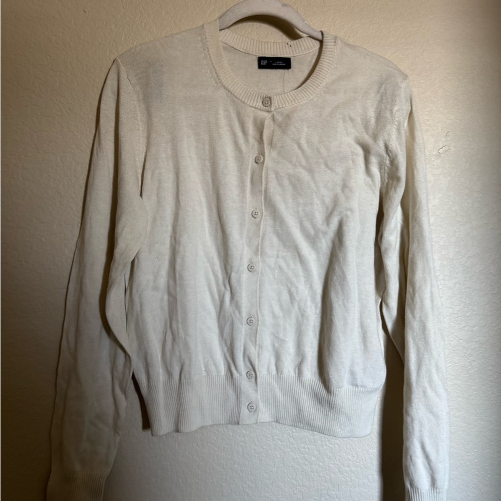 GAP Crewneck Cardigan‎ Sweater Size Large Cream NEW Office Business